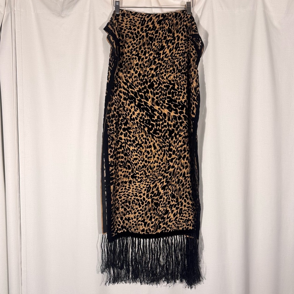 90s Vintage Leopard Print Scarf with Fringe Trim